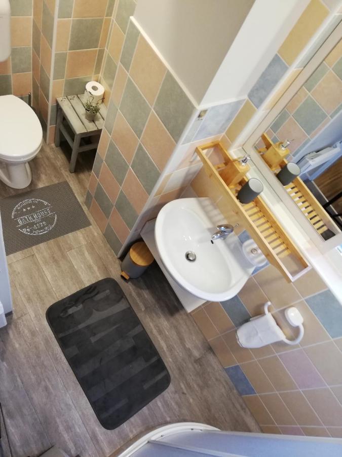 Apartment Nobl Plac Celje Eksteriør billede